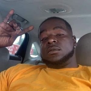 Meet your Posher, Cassandra